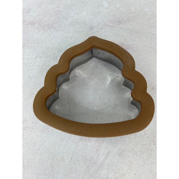 Poop swirl cookie‎ cutter - Picture 1 of 6
